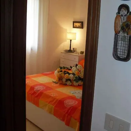 Apartamento In 24588